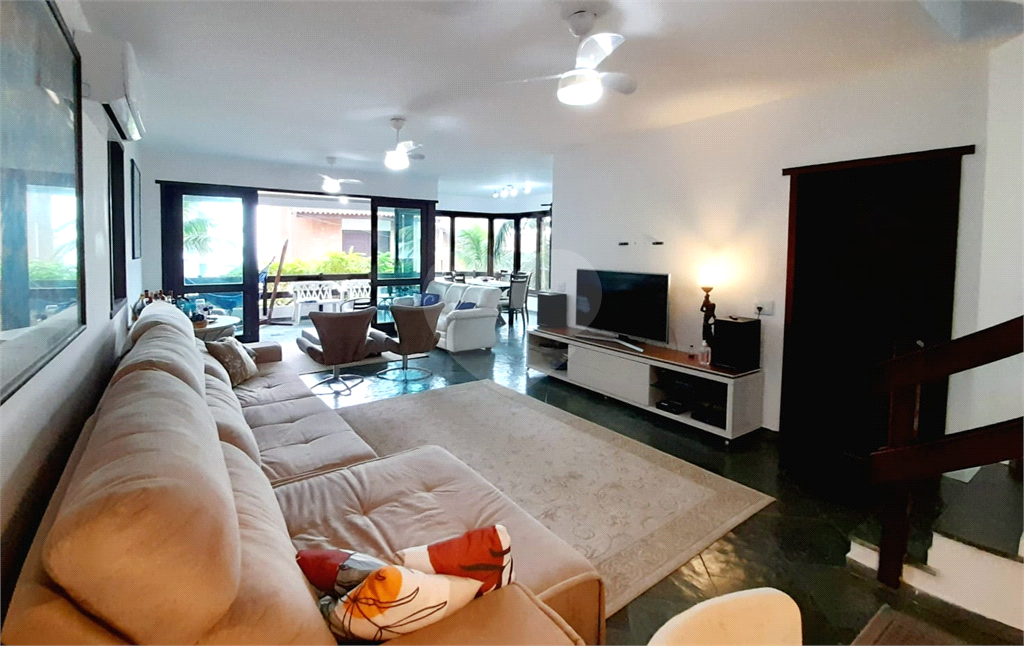  Casa em Condomínio, na Enseada -Guarujá, c/vista para o Mar. Venda ou locação.