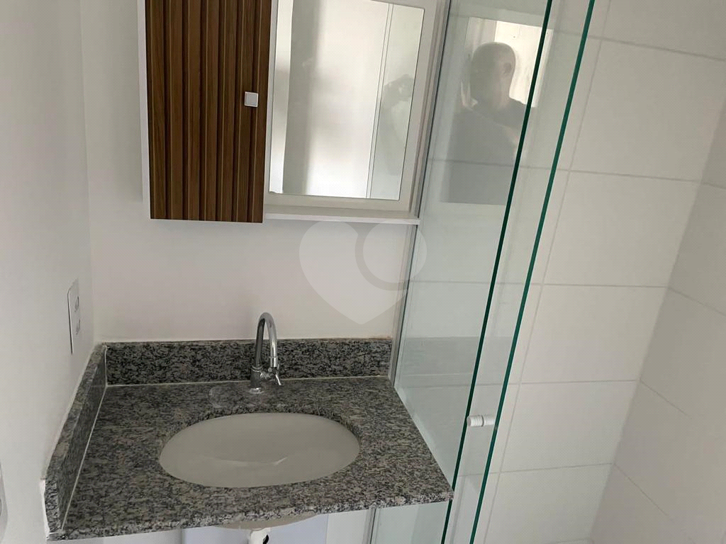 Apartamento à venda com 2 quartos, 38m² - Foto 33
