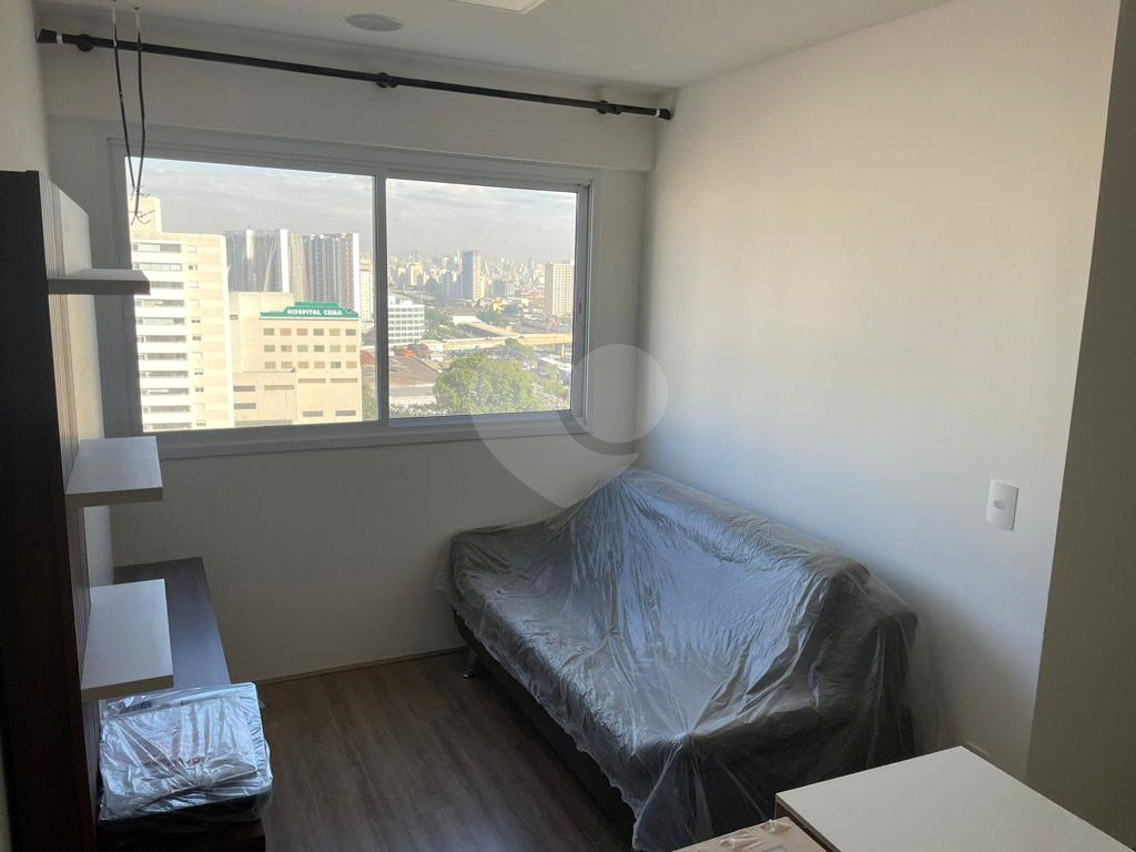 Apartamento à venda com 2 quartos, 38m² - Foto 23