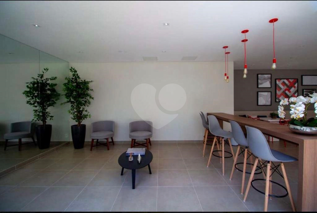 Apartamento à venda com 2 quartos, 38m² - Foto 4