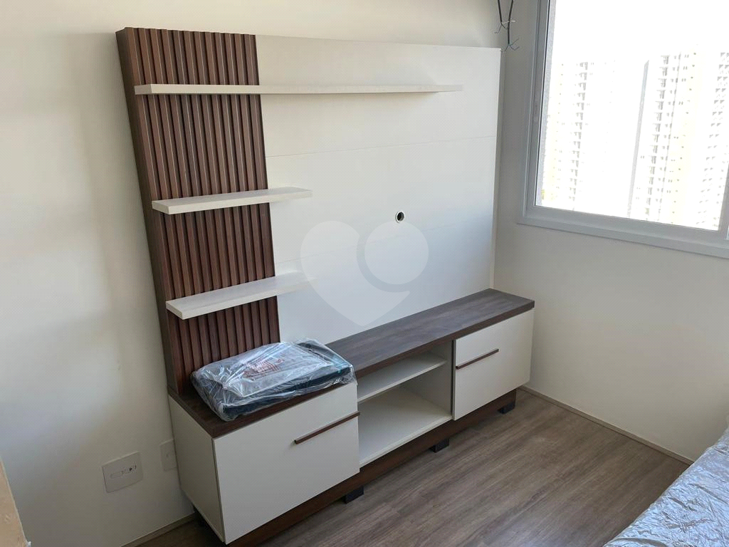 Apartamento à venda com 2 quartos, 38m² - Foto 17