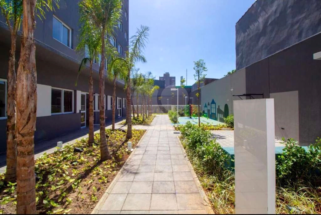 Apartamento à venda com 2 quartos, 38m² - Foto 6