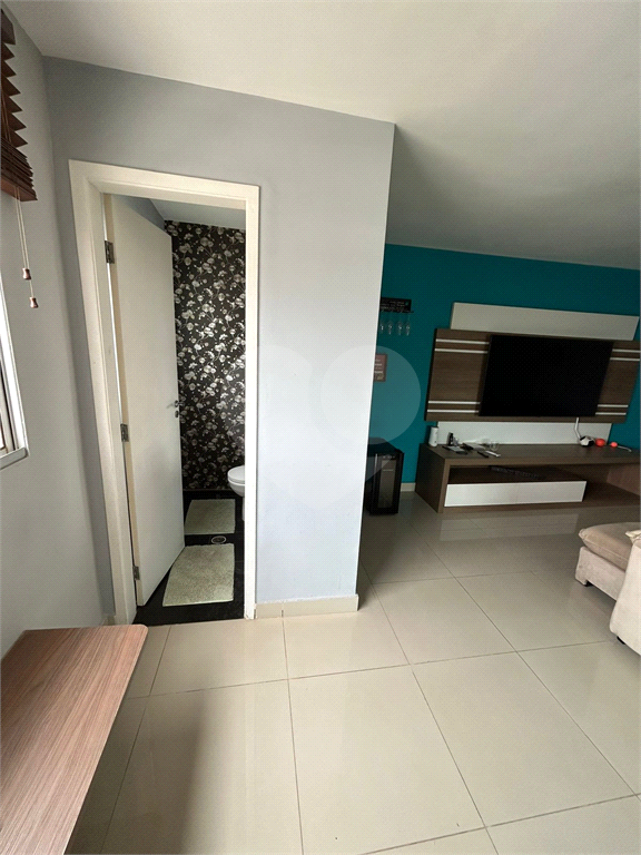 Apartamento à venda com 3 quartos, 49m² - Foto 11