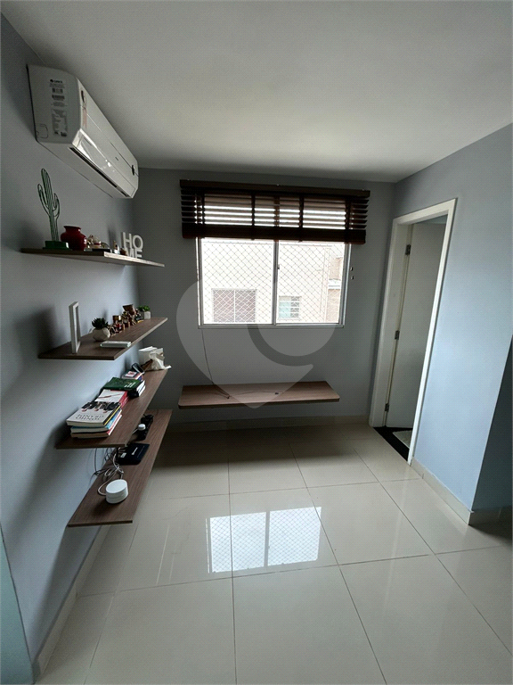 Apartamento à venda com 3 quartos, 49m² - Foto 10