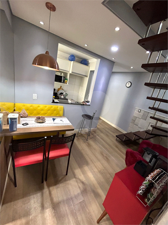 Apartamento à venda com 3 quartos, 49m² - Foto 19