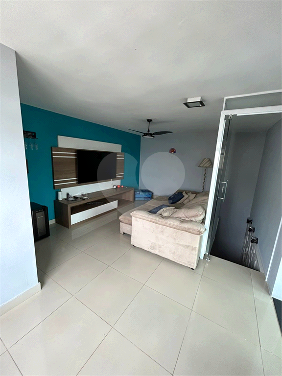 Apartamento à venda com 3 quartos, 49m² - Foto 8