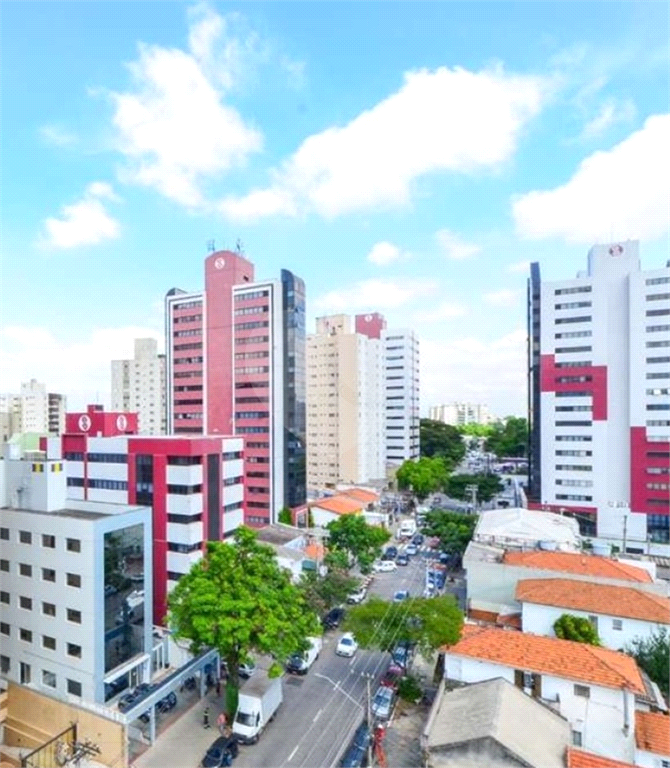 CONJUNTO COMERCIAL  EM SÃO JUDAS COM VAGA DE GARAGEM , REFORMADO!