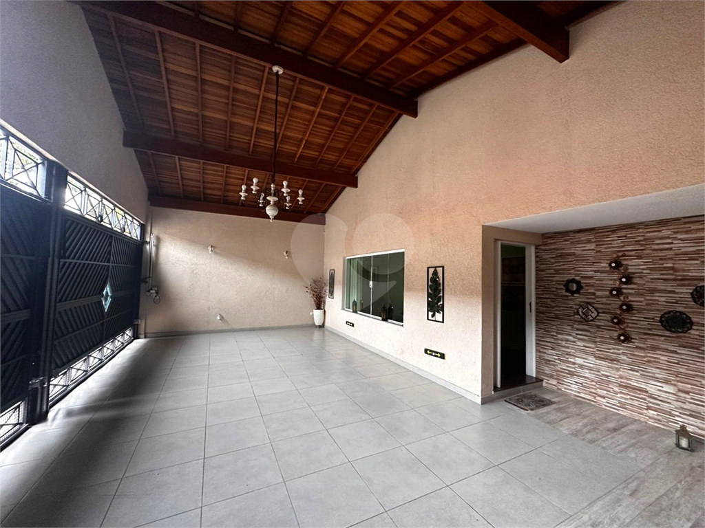 Casa Térrea de alto padrão na zona norte.