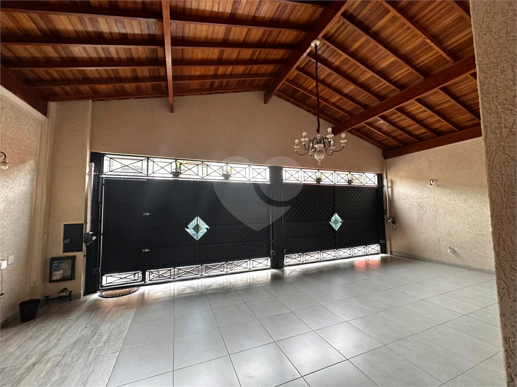 Casa Térrea de alto padrão na zona norte.