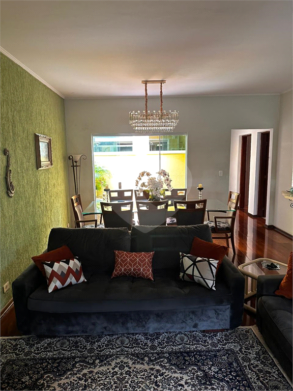 Casa Térrea de alto padrão na zona norte.