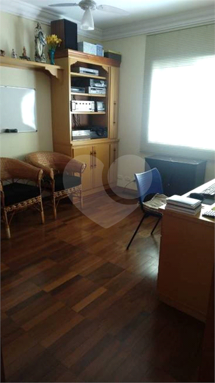 Sobrado à venda com 4 quartos, 340m² - Foto 8