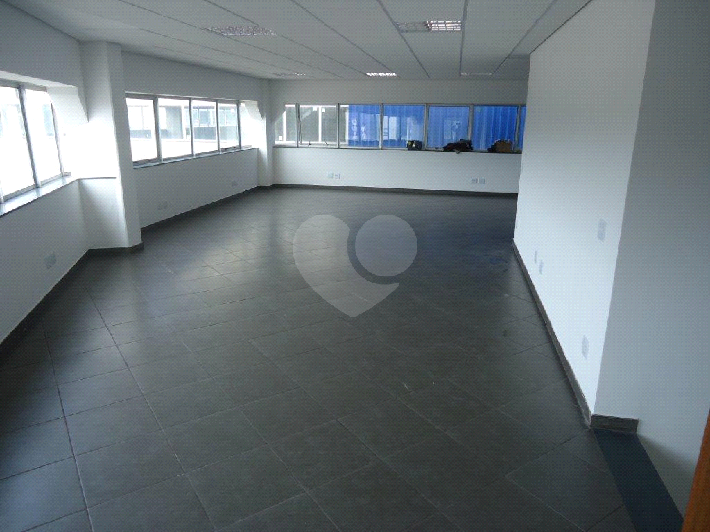 Conjunto Comercial-Sala para alugar, 331m² - Foto 11