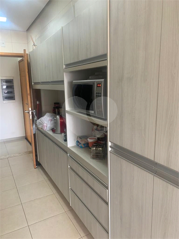 Apartamento à venda com 3 quartos, 140m² - Foto 5