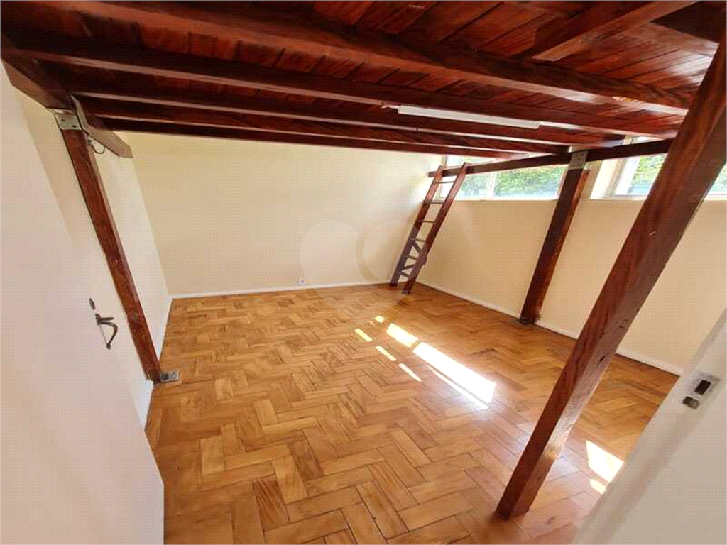 Apartamento à venda com 3 quartos, 97m² - Foto 15