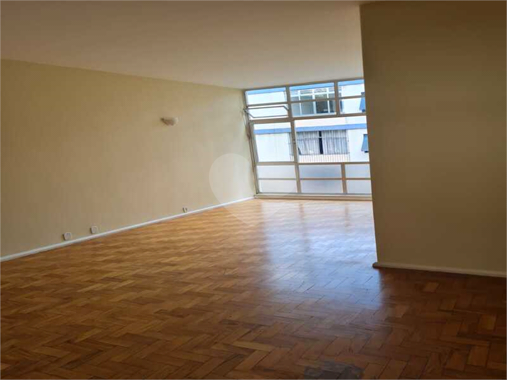 Apartamento à venda com 3 quartos, 97m² - Foto 4