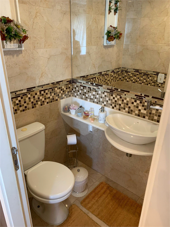 Apartamento 3 dorm., 1 suite e 2 vagas de garagem