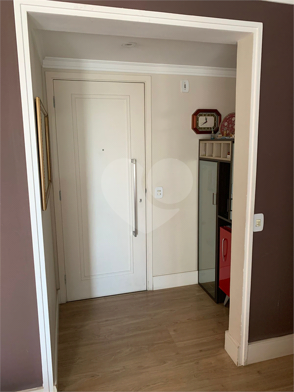 Apartamento 3 dorm., 1 suite e 2 vagas de garagem