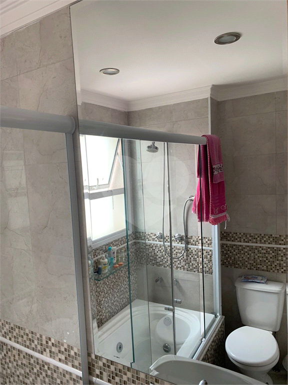 Apartamento 3 dorm., 1 suite e 2 vagas de garagem