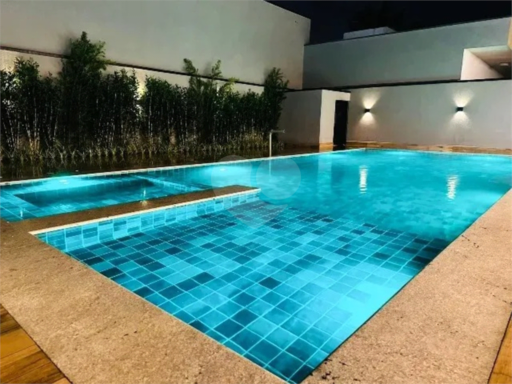 Casa de Condomínio à venda com 4 quartos, 258m² - Foto 8