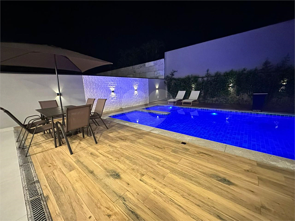 Casa de Condomínio à venda com 4 quartos, 258m² - Foto 19