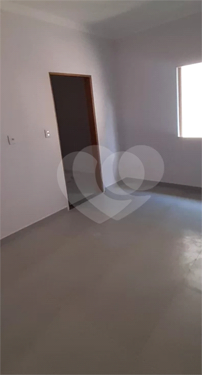 Casa para alugar com 3 quartos, 150m² - Foto 2