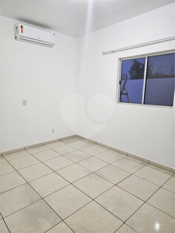 Casa à venda com 2 quartos, 50m² - Foto 33