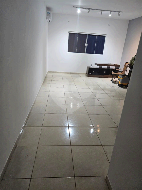 Casa à venda com 2 quartos, 50m² - Foto 29