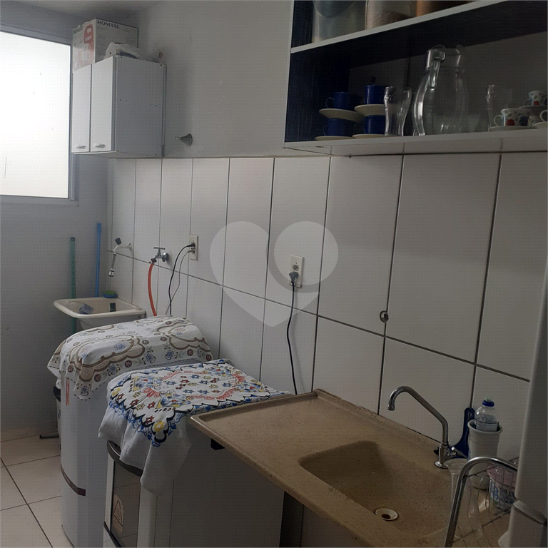 Apartamento à venda com 2 quartos, 49m² - Foto 25