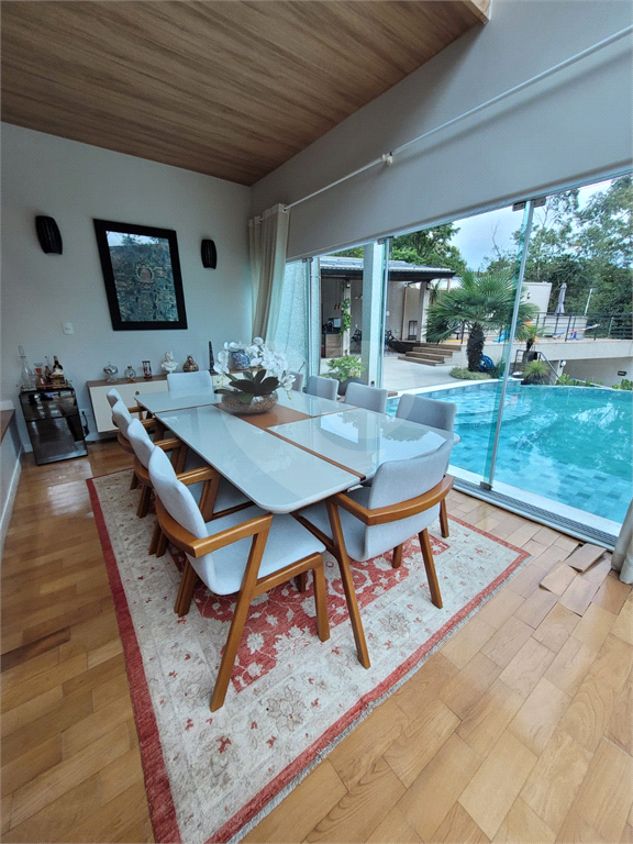 Casa de Condomínio à venda e aluguel com 3 quartos, 284m² - Foto 12