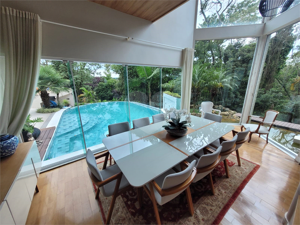 Casa de Condomínio à venda e aluguel com 3 quartos, 284m² - Foto 11