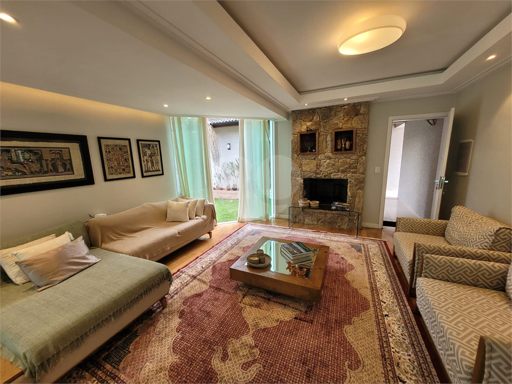 Casa de Condomínio à venda e aluguel com 3 quartos, 284m² - Foto 6