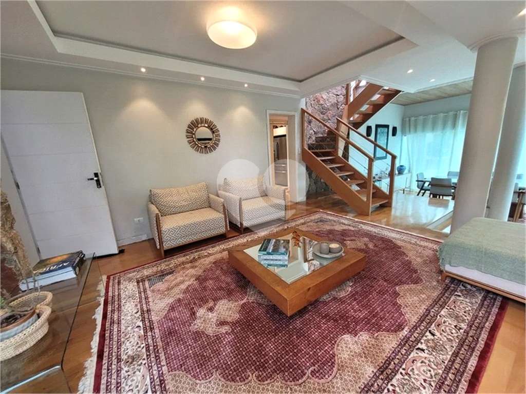 Casa de Condomínio à venda e aluguel com 3 quartos, 284m² - Foto 31