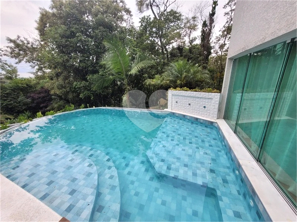 Casa de Condomínio à venda e aluguel com 3 quartos, 284m² - Foto 3