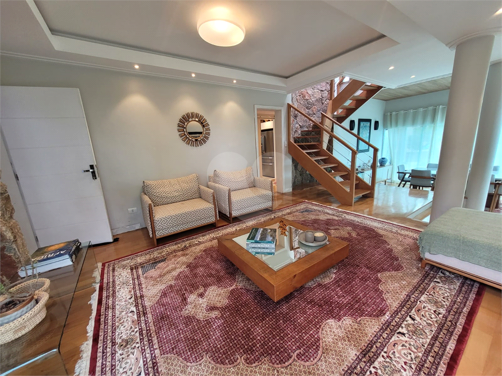 Casa de Condomínio à venda e aluguel com 3 quartos, 284m² - Foto 7