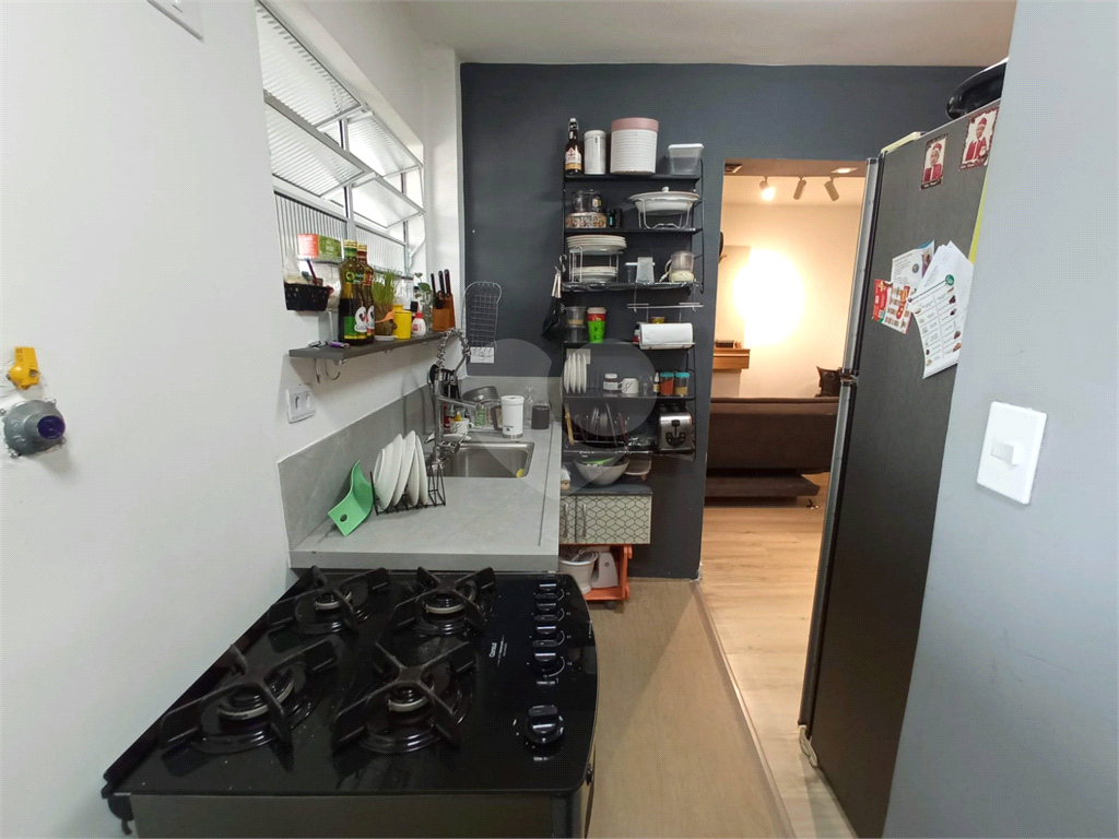 Apartamento à venda com 2 quartos, 60m² - Foto 4