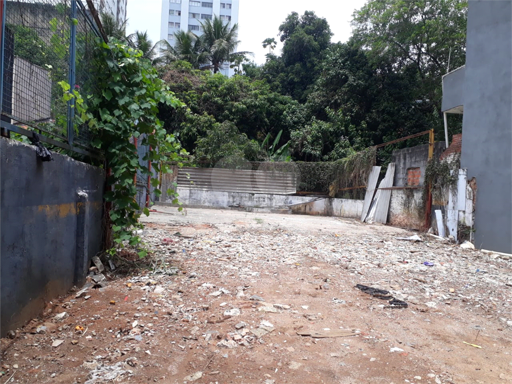 Terreno à venda e aluguel, 360m² - Foto 13