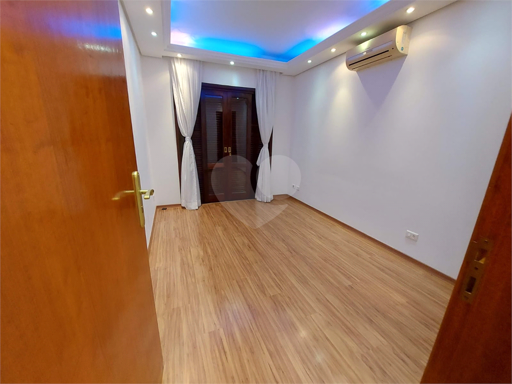 Sobrado à venda com 3 quartos, 321m² - Foto 12