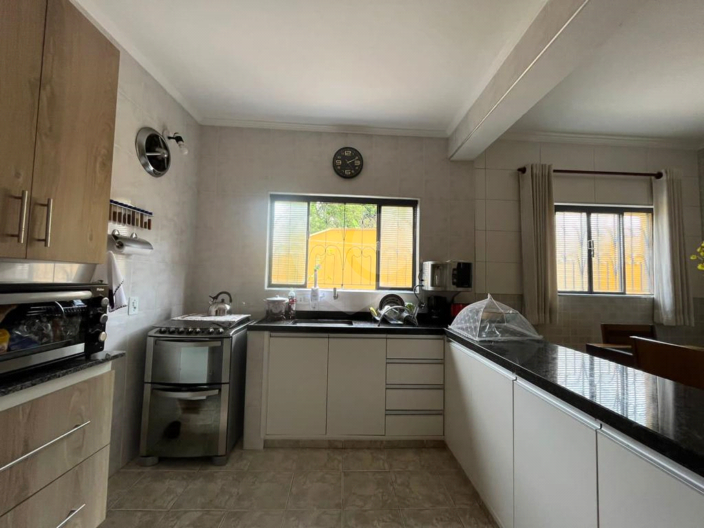 Casa à venda com 3 quartos, 244m² - Foto 32