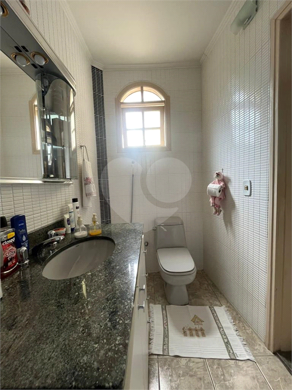 Casa à venda com 3 quartos, 244m² - Foto 26