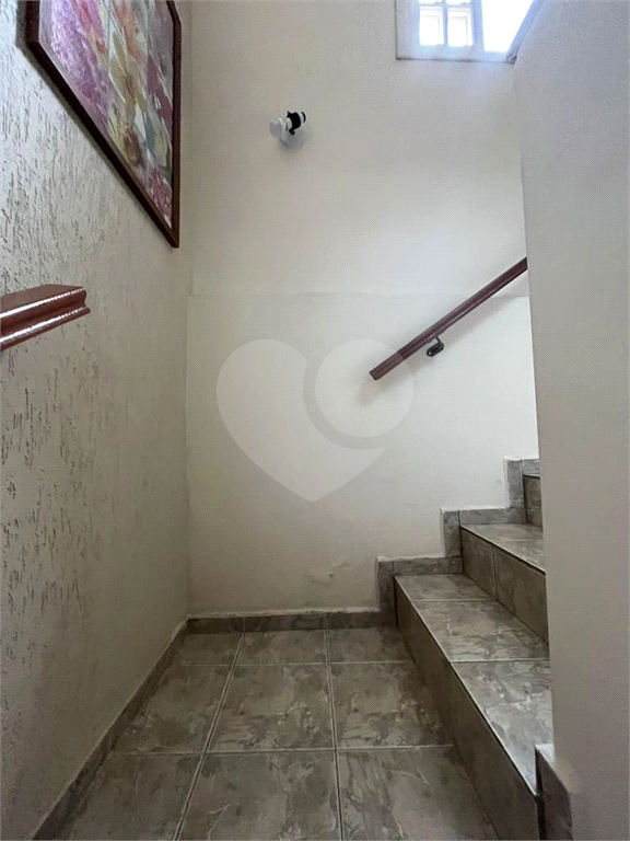 Casa à venda com 3 quartos, 244m² - Foto 24