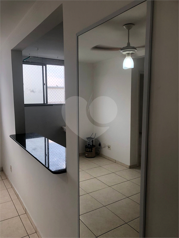 Apartamento à venda com 2 quartos, 67m² - Foto 13