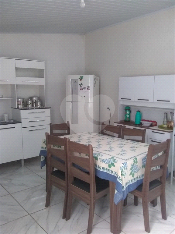 Casa à venda com 2 quartos, 49m² - Foto 18