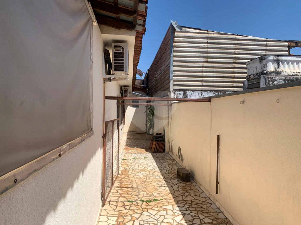 Casa à venda com 4 quartos, 170m² - Foto 27