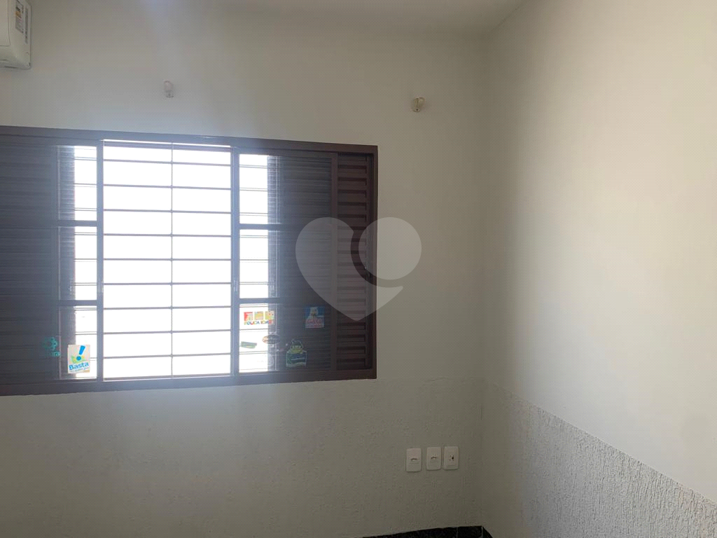 Casa à venda com 4 quartos, 170m² - Foto 6