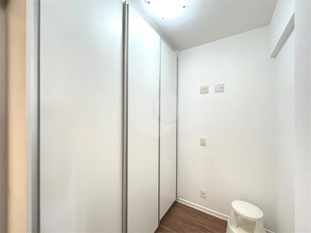 Apartamento em Perdizes com 140 metros de área útil.