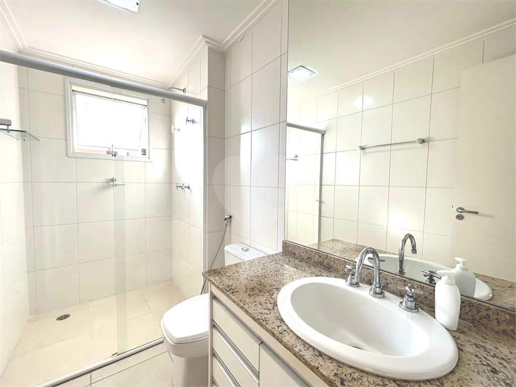 Apartamento em Perdizes com 140 metros de área útil.