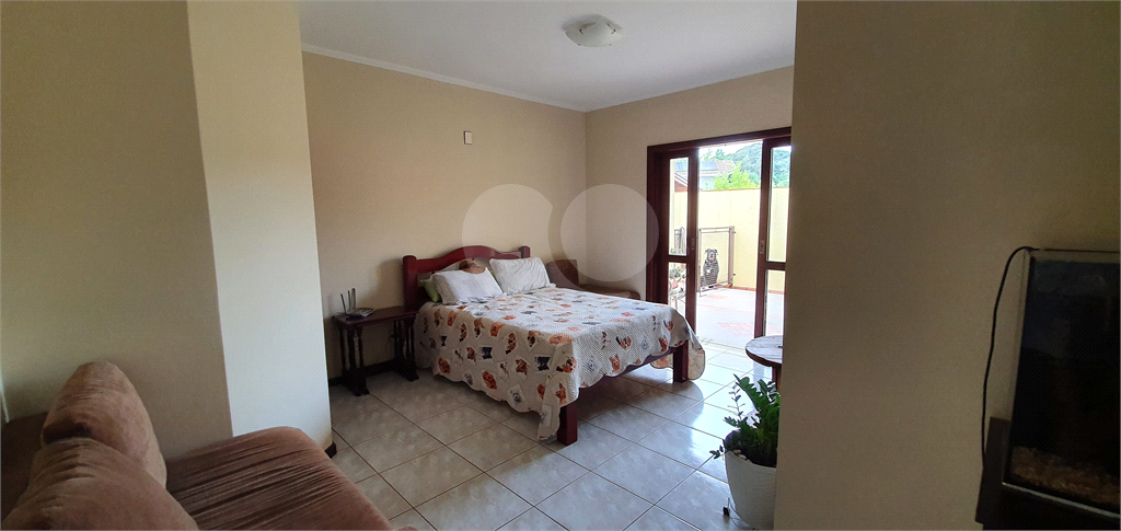 Casa à venda com 3 quartos, 380m² - Foto 12