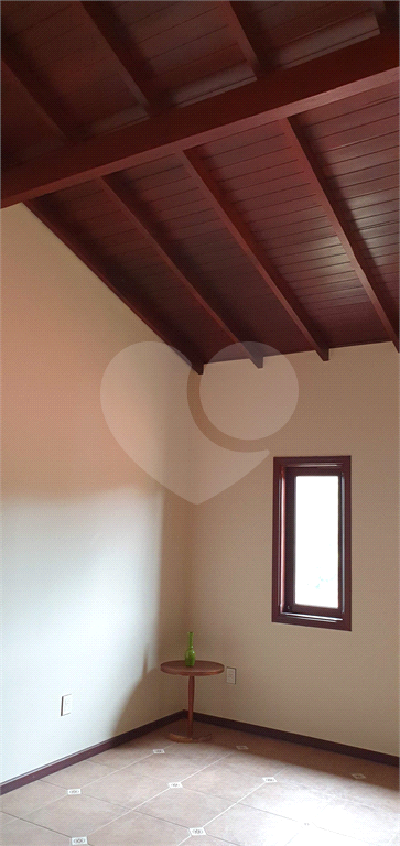 Casa à venda com 3 quartos, 380m² - Foto 26