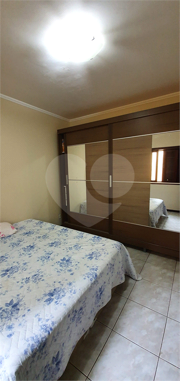 Casa à venda com 3 quartos, 380m² - Foto 37