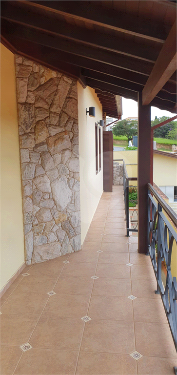 Casa à venda com 3 quartos, 380m² - Foto 31